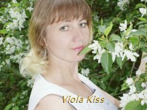 Viola_Kiss_