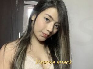 Vanesa_snack