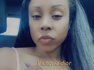 Victoria_dior
